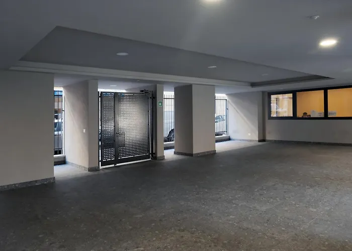 Comecasa Modern Terraced & Palestra 밀라노