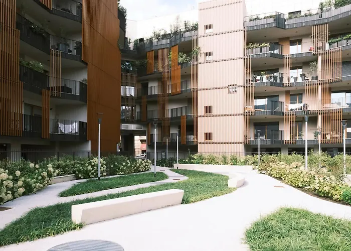 Comecasa Modern Terraced & Palestra 밀라노
