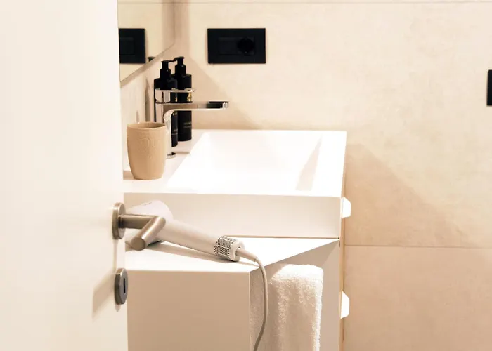 Comecasa Modern Terraced & Palestra 밀라노